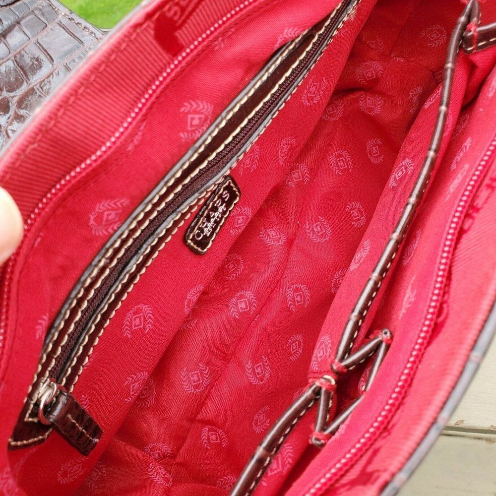 NEW Chaps Stirrup Bridle Buckle Newbury Street Red Style 50617 CP Purse Handbag - Picture 8 of 10